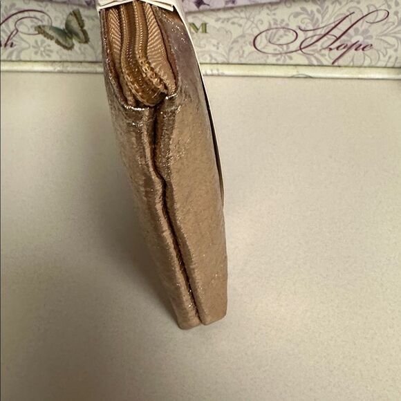 BEAUTY EVOLVED Silver Tone 7 Piece Manicure Pedi Set Travel Pouch Included - Picture 4 of 8